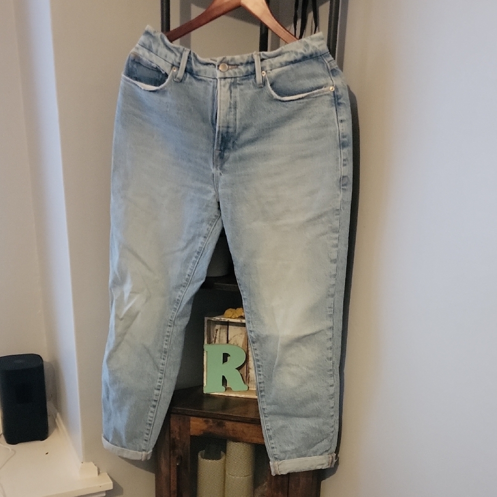 Good American Light Blue Jeans